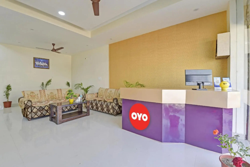 OYO Flagship 80568 Hotel The Gold