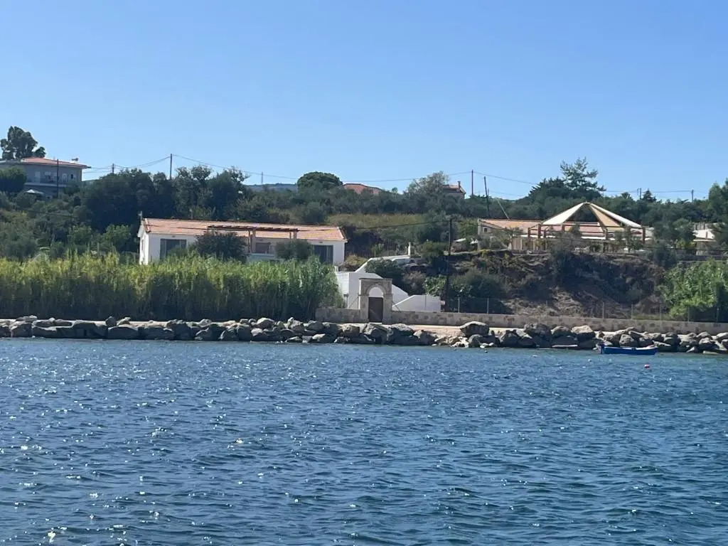 Apollonides Seafront Villa 2 Melete