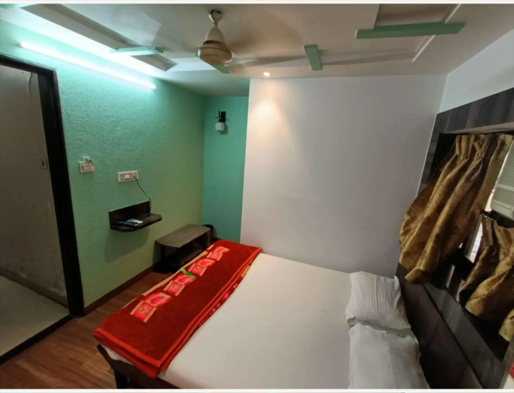 Hotel Broadway Colaba