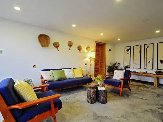 Xijiang Shanju Inn