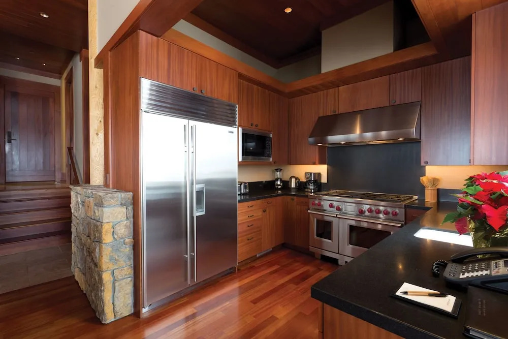 Aman Springs - Four Bedroom Home