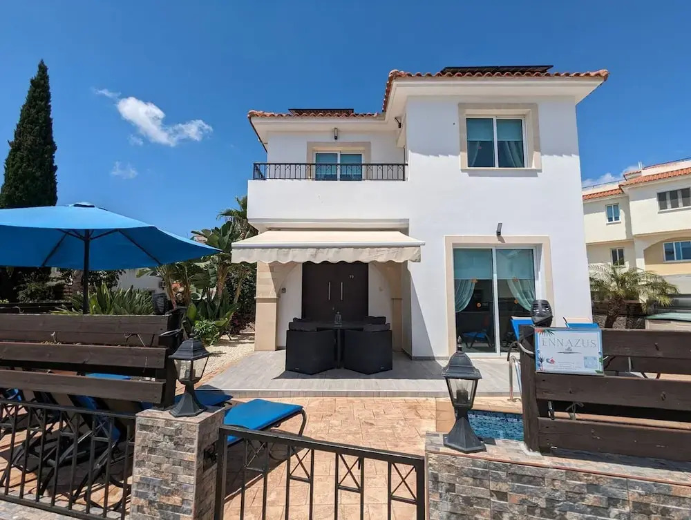 Ennazuse - Beautiful 2 Bedroom Villa in Pernera
