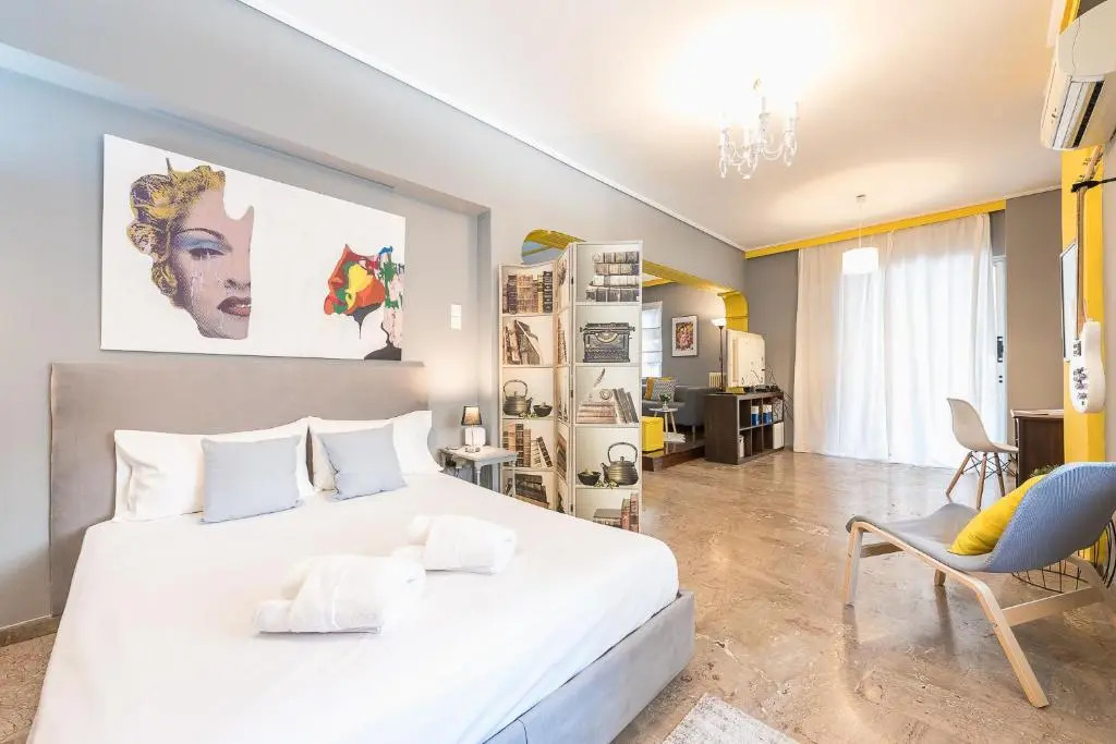 Stylish Apartment with Balcony  by Cloudkeys