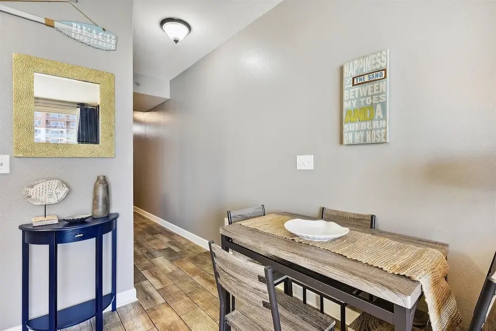 Shores Of Panama 1708 - 1bd + Bunks, Sleeps 6. Super Clean! Free Fun! 1 Bedroom Condo by RedAwning