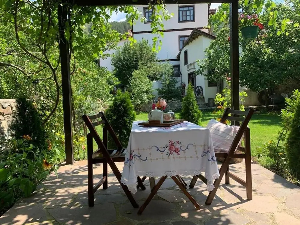 Beyzadeler Konağı