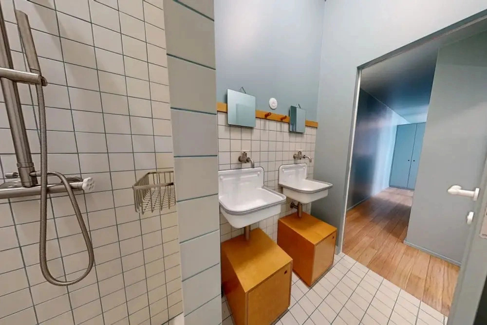 Joivy Charming 2-bed Flat w/ Shared Spaces
