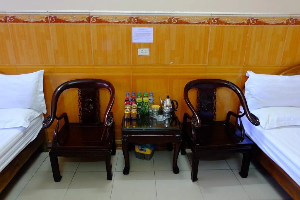 PHÚ QUÝ HOTEL near ĐÔNG KINH MARKET