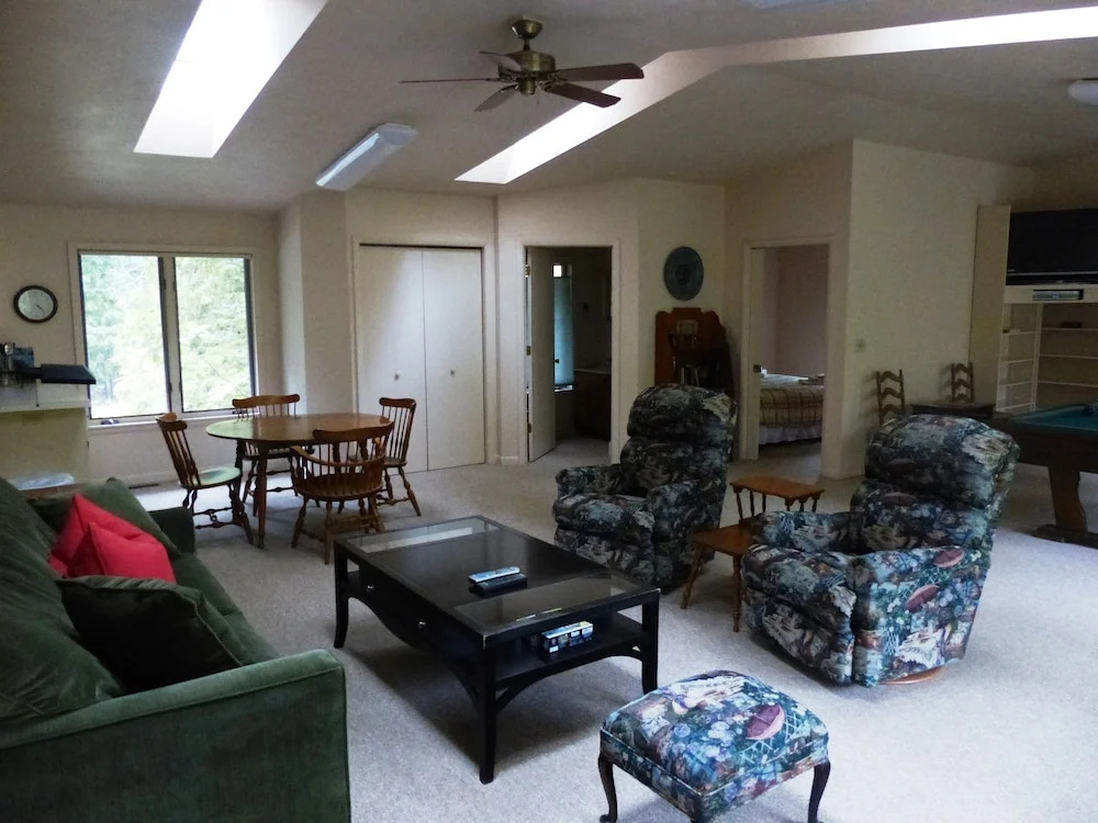 The Weaver House