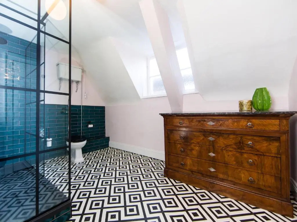 Luxury Travel Emporium YO1 - Exquisite 400 Year Old, City Centre Townhouse