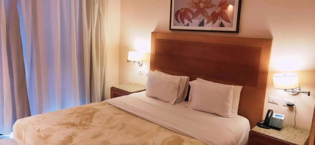 Sky View Suites Hotel