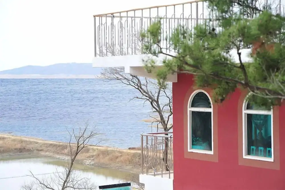 Star Song Pension