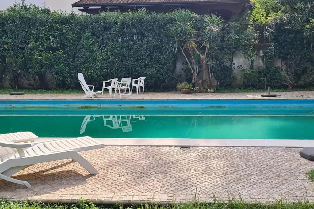 Napoli appartamento in Villa 1 bedroom piscina Wi-fi