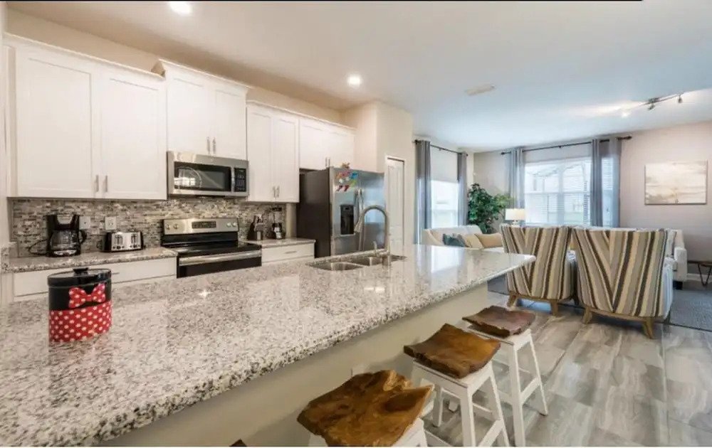 Storey Lake 4909