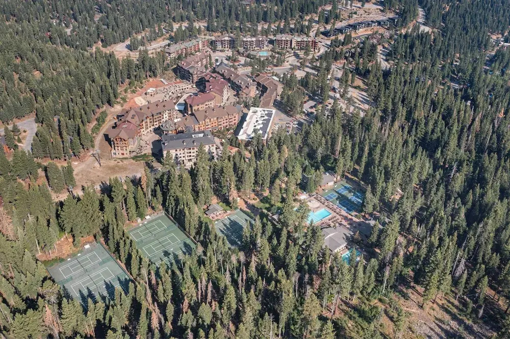 Sockeye by Avantstay Modern 2 BR Condo w/ Access to Northstar Resort Community