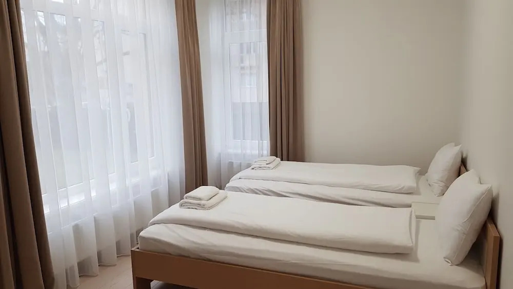 Black Pearl Apartments