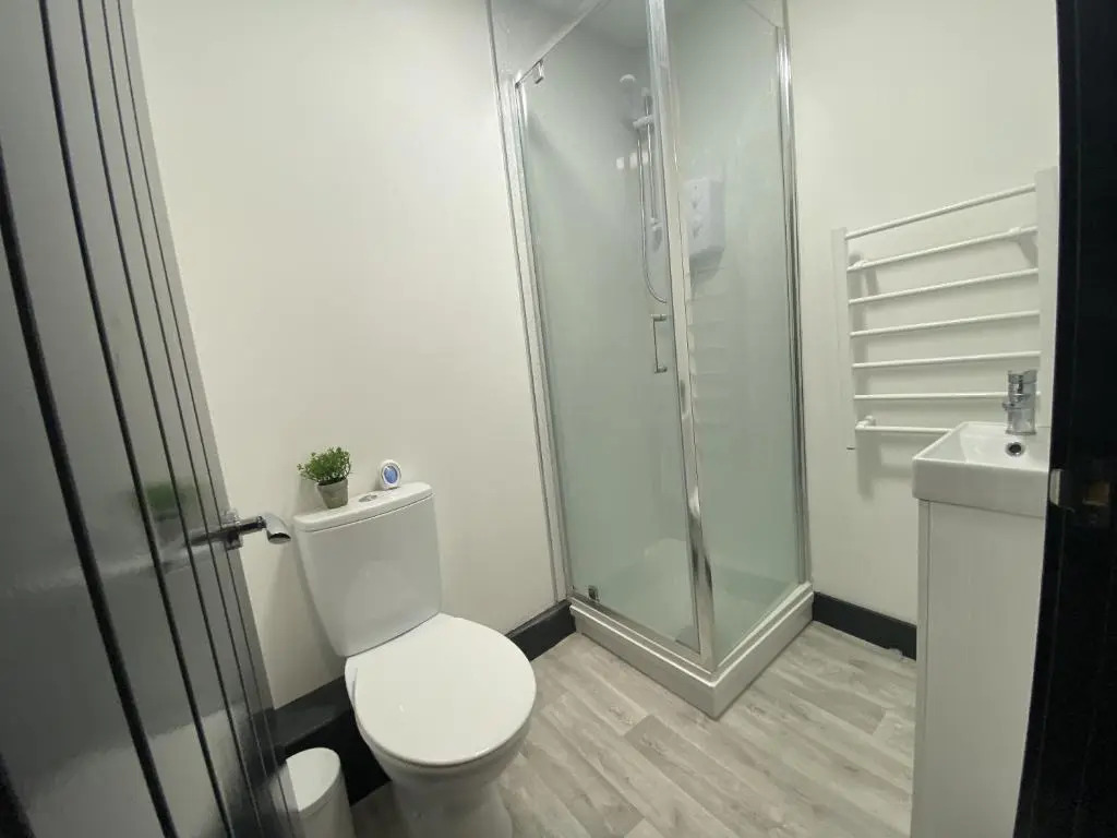 City Center Top Floor Executive Flat