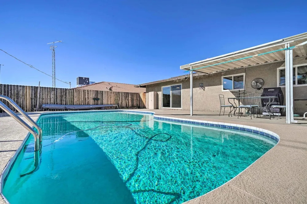 5 Mi to Marina: Lake Havasu City Home w/ Pool