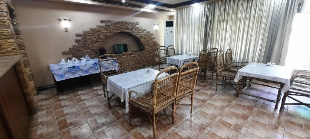 Oasis Hotel