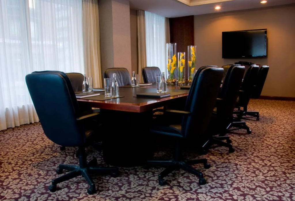 Cambridge Suites Toronto