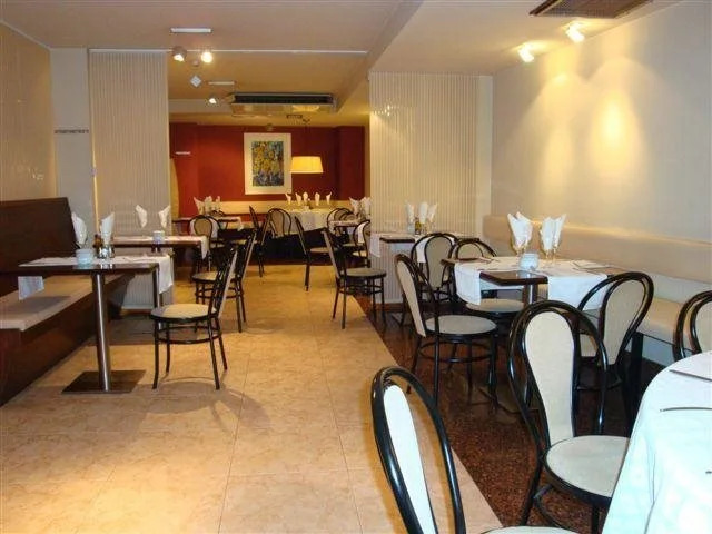 Aparthotel El Serch