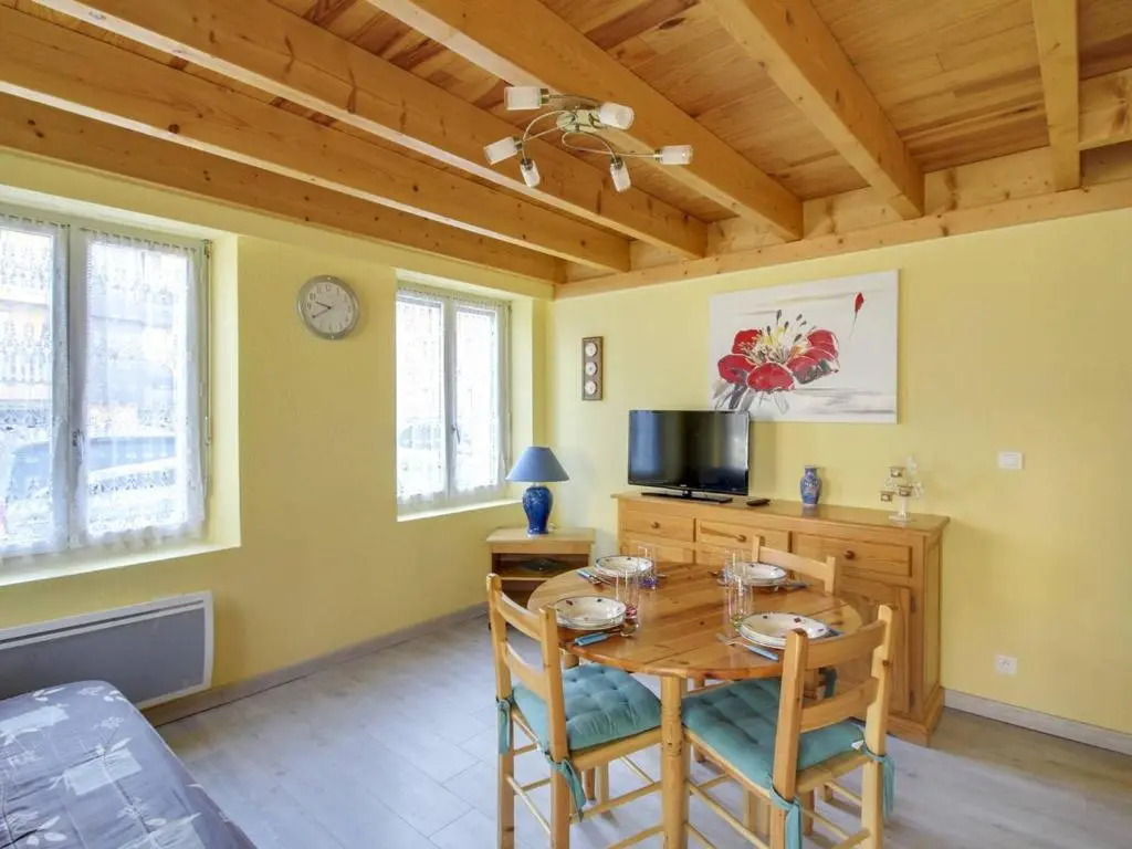 Appartement Cauterets, 2 Pièces, 4 Personnes - Fr-1-401-27