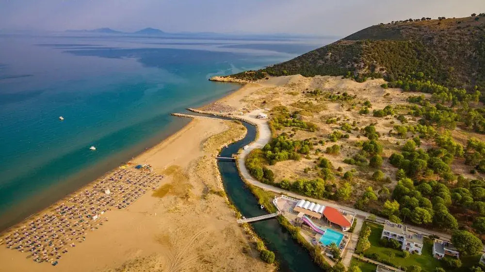 Kalogria Beach Apartments