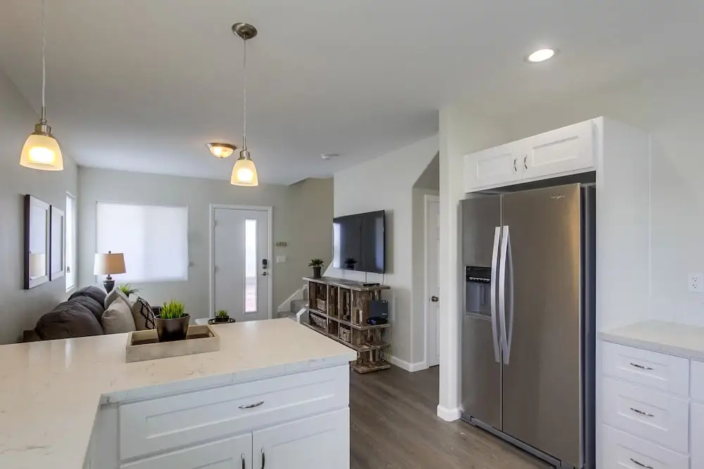 Coastal Horizon - 6 Br Home