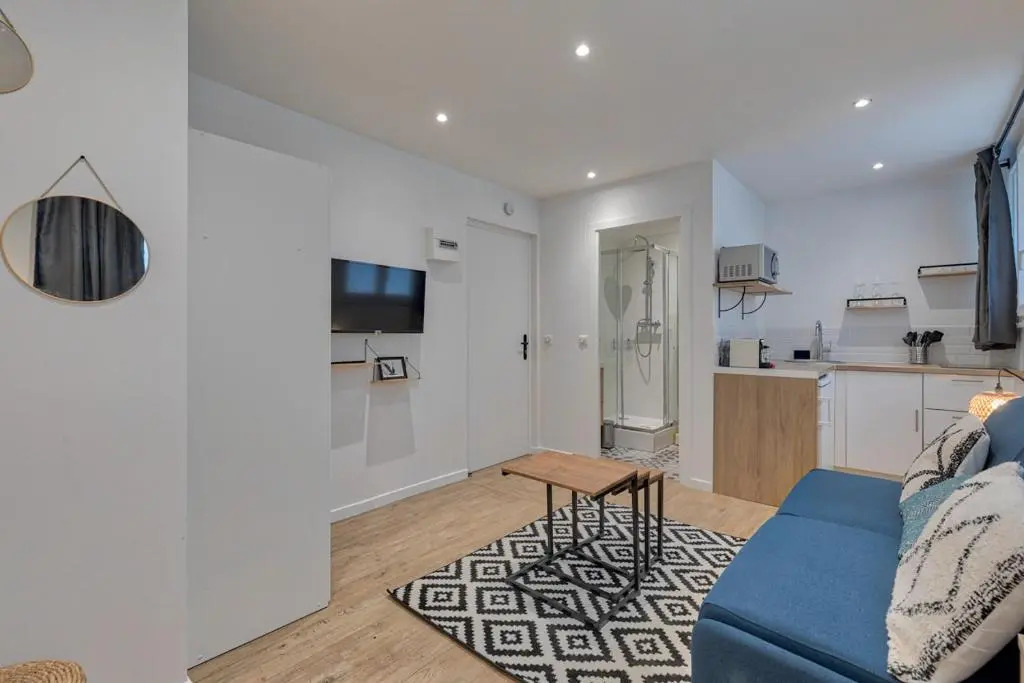 Cmg Residence Buttes Chaumont - Botzaris