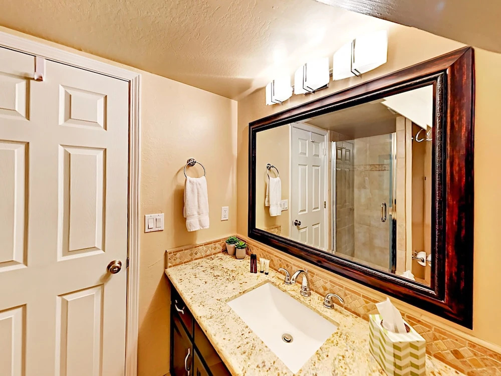 2495 Cougar Trl Home 3 Bedrooms 2 Bathrooms Home