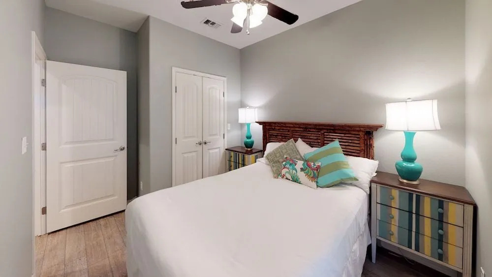 The Crow's Nest Gsc20 4 Bedrooms 3 Bathrooms Condo