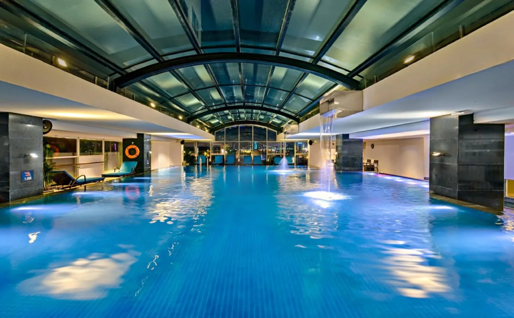 Zen Diamond Suites Hotel
