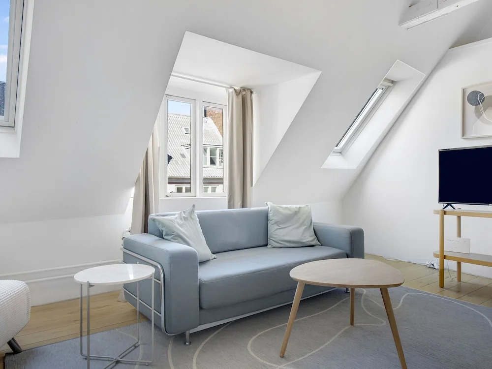 Main 2 - Cute 2-bdr Apt in Central Copenhagen
