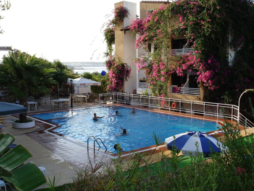 Iliostasi Beach Apartments