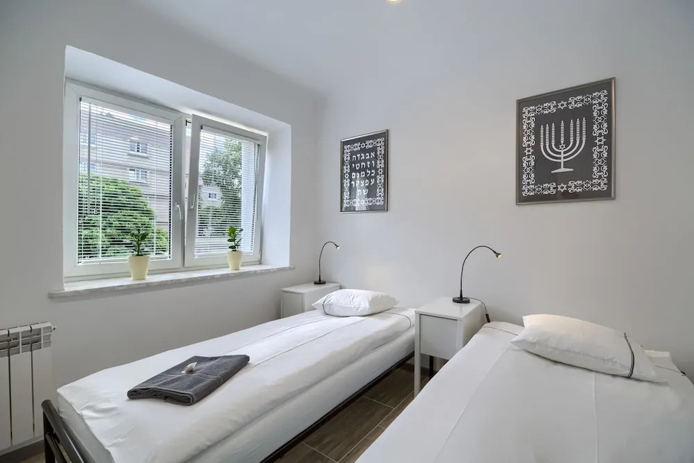 Polin Apartment Old Jewish Quarter- YesApartments