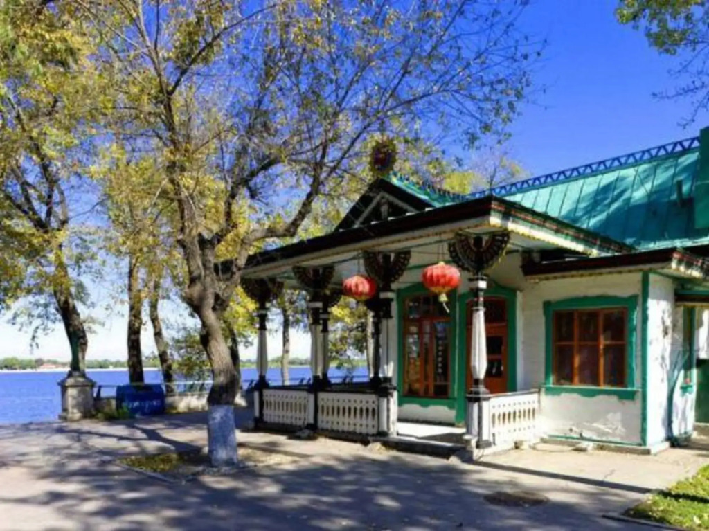 Caizheng Hotel