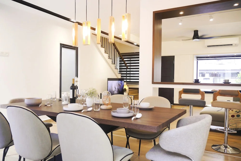 3BR Vacation Home at PJS7 Bandar Sunway
