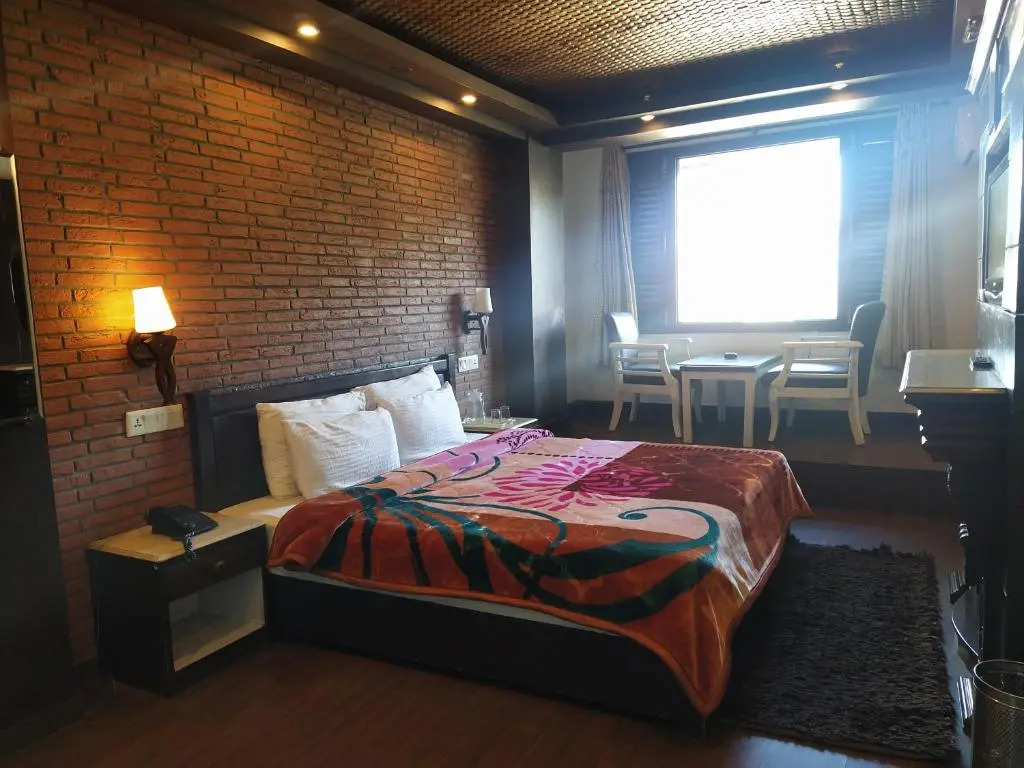 Hotel Parkwood "Mall Road"