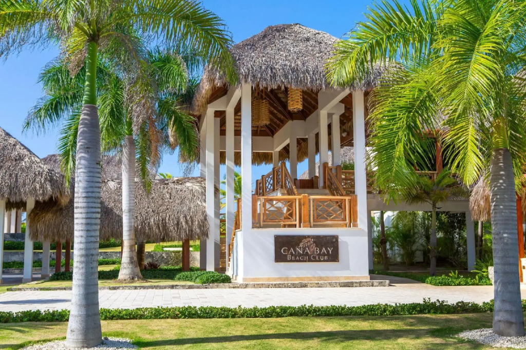 Coral House by CanaBay Hotels