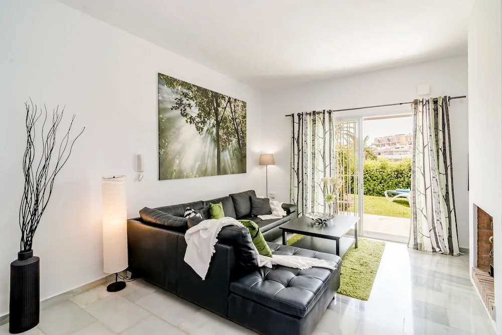 Apartment Los Dragos - Roomservice