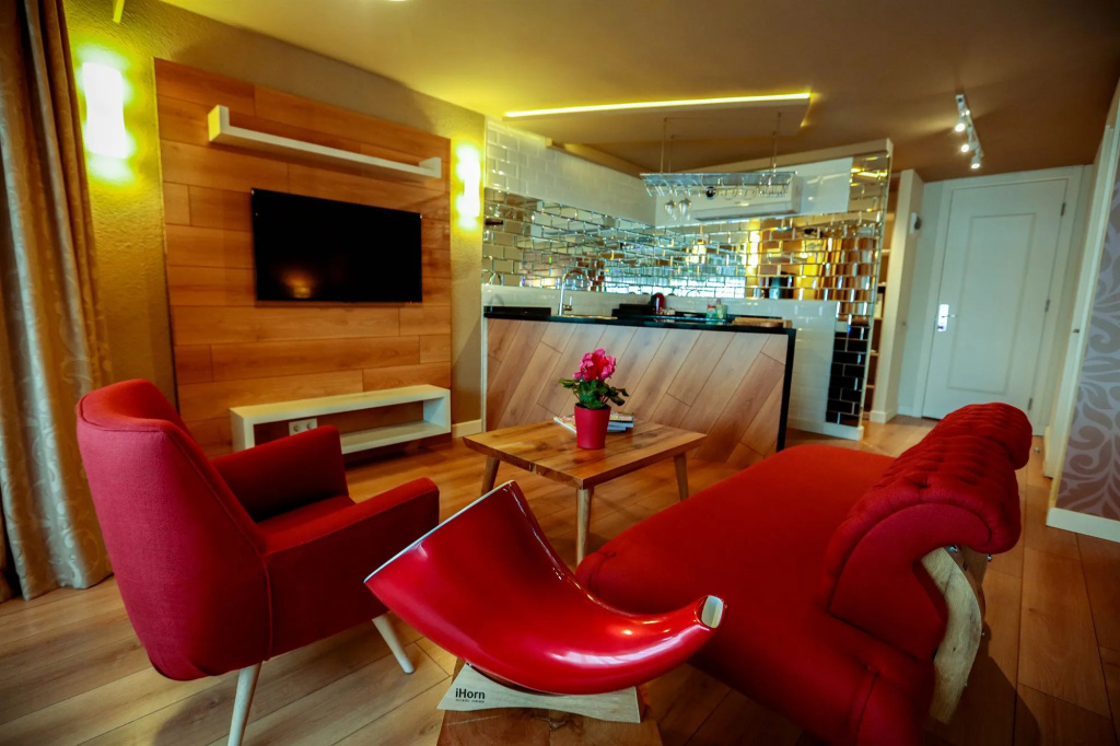 Melek Hotels Moda