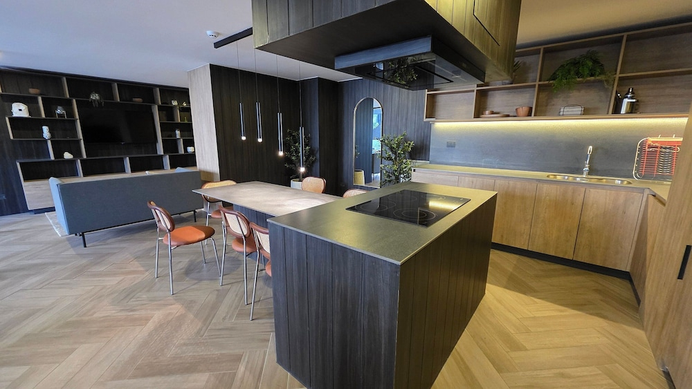Oceana Suites La Florida Friolan Roa