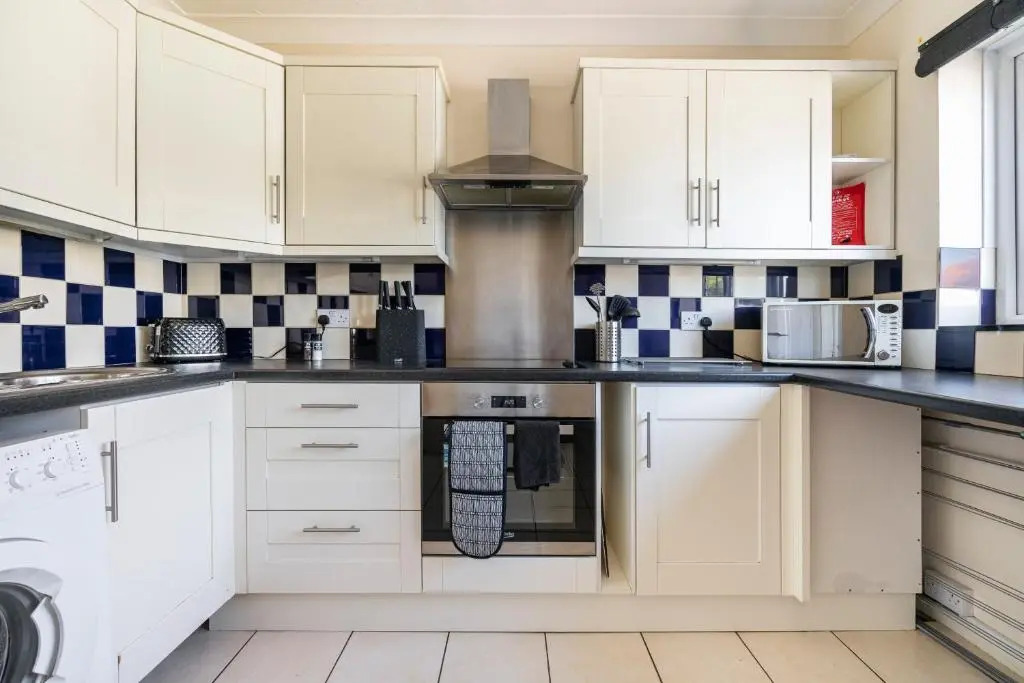 Onyx Bay - Whole Apartment - WiFi - Beach - 2 Bed - Broadstairs Town
