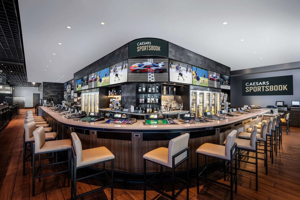 The LINQ Hotel & Casino – A Caesars Rewards Destination