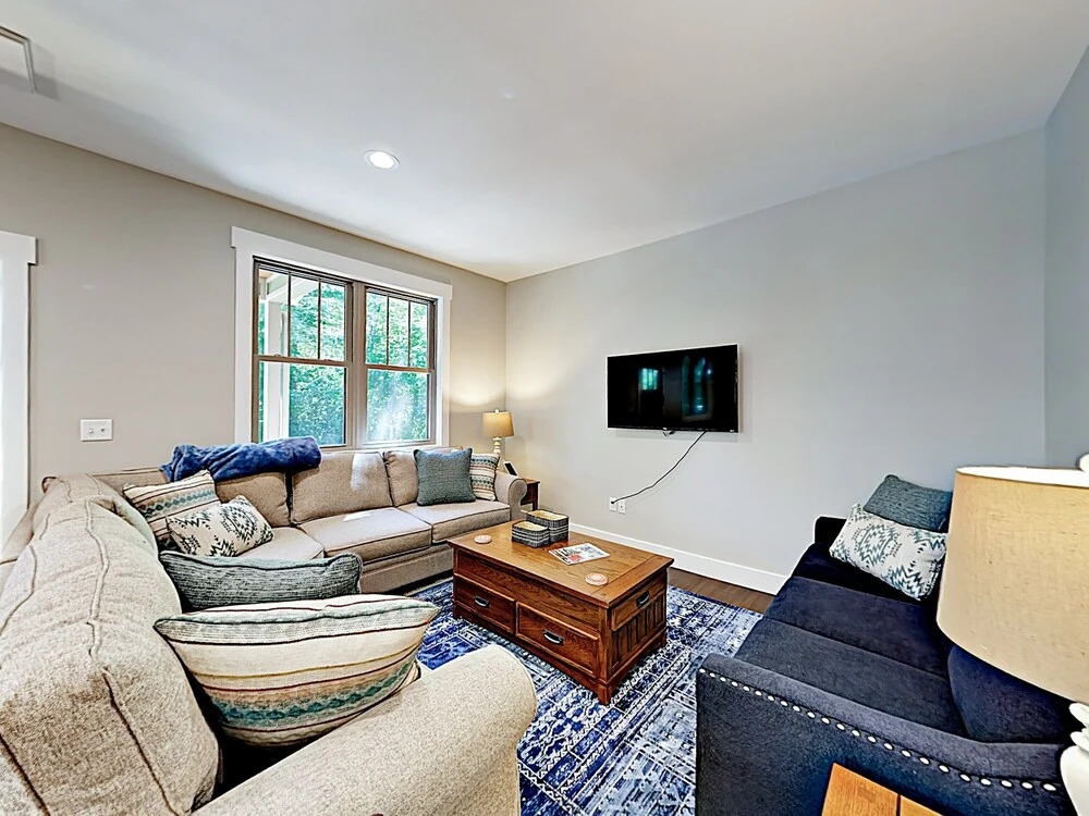 New Listing! Brand-new Near Downtown 3 Bedroom Home