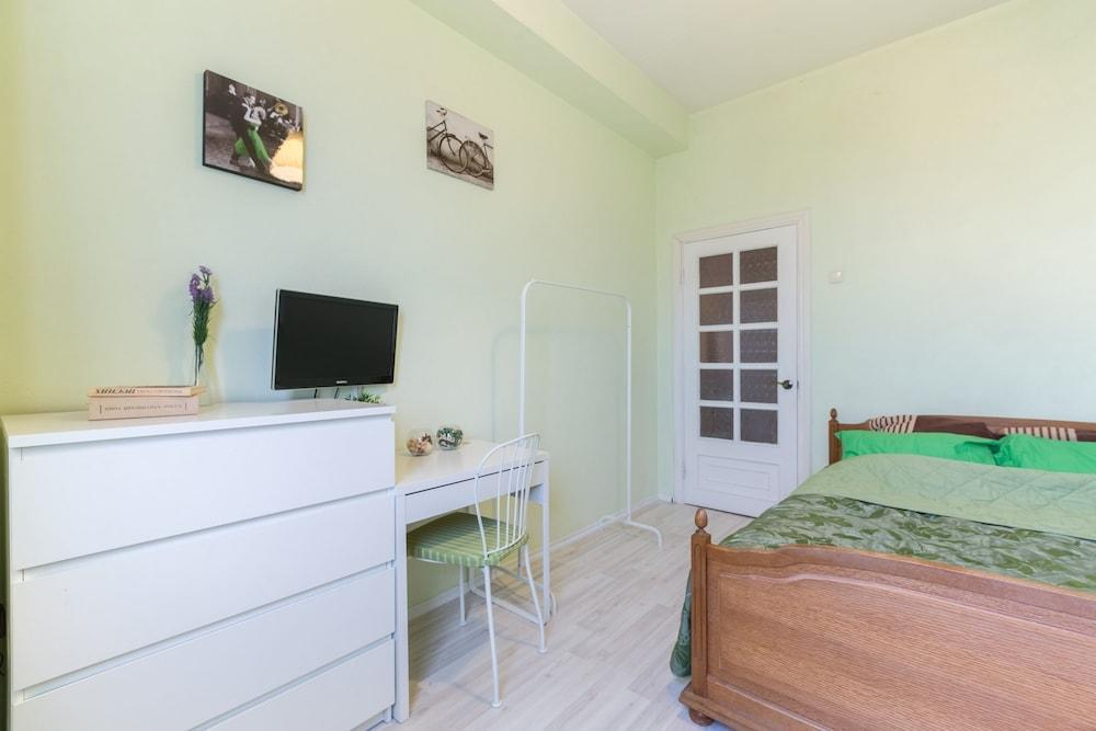 Old Arbat Deluxe Apartment
