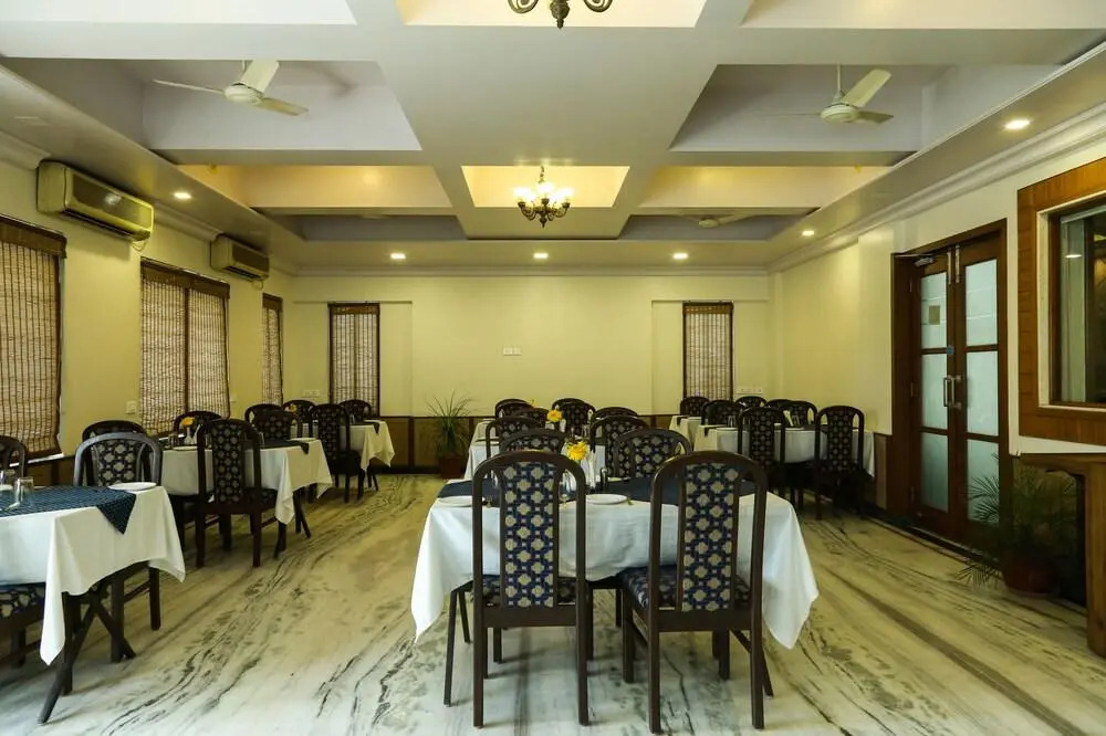 JK Rooms 137 Majestic Annexe