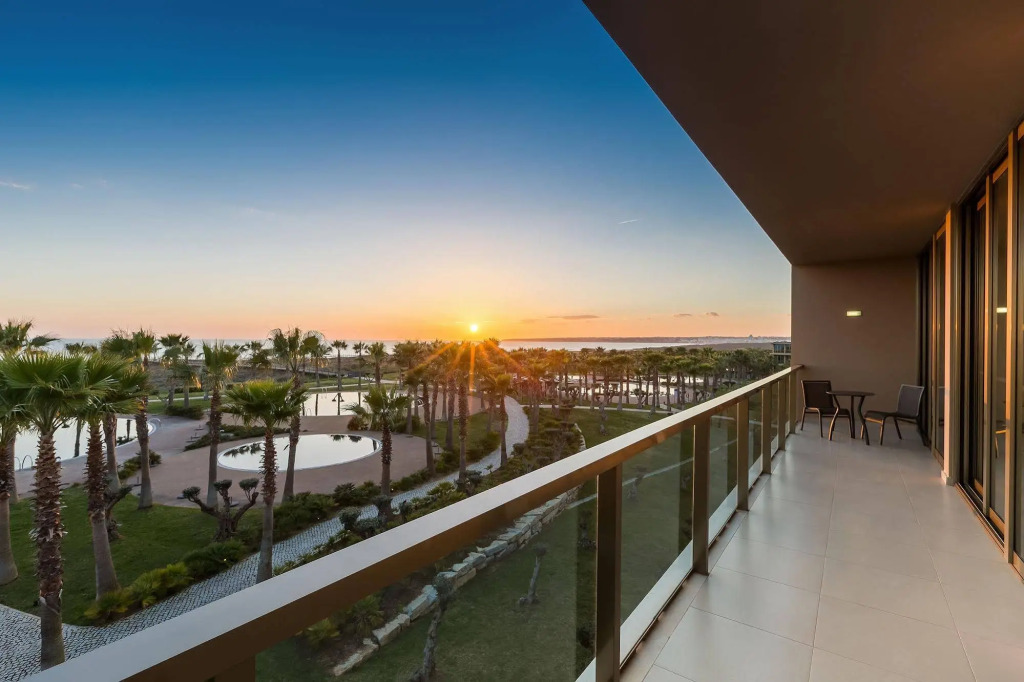 The Westin Salgados Beach Resort, Algarve