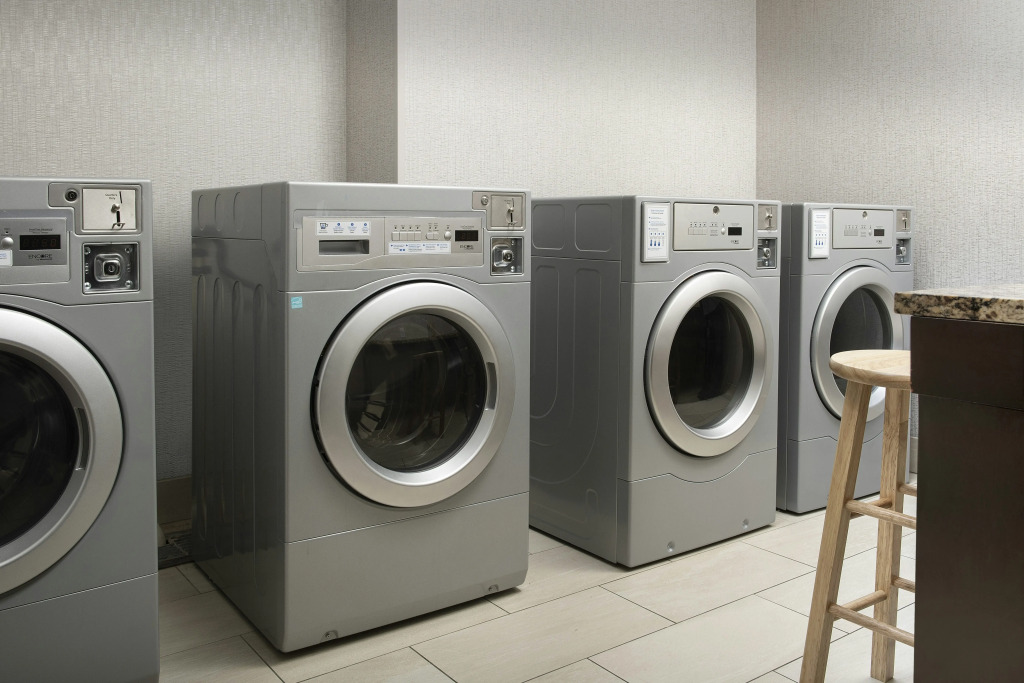 Hampton Inn & Suites Alpharetta-Windward