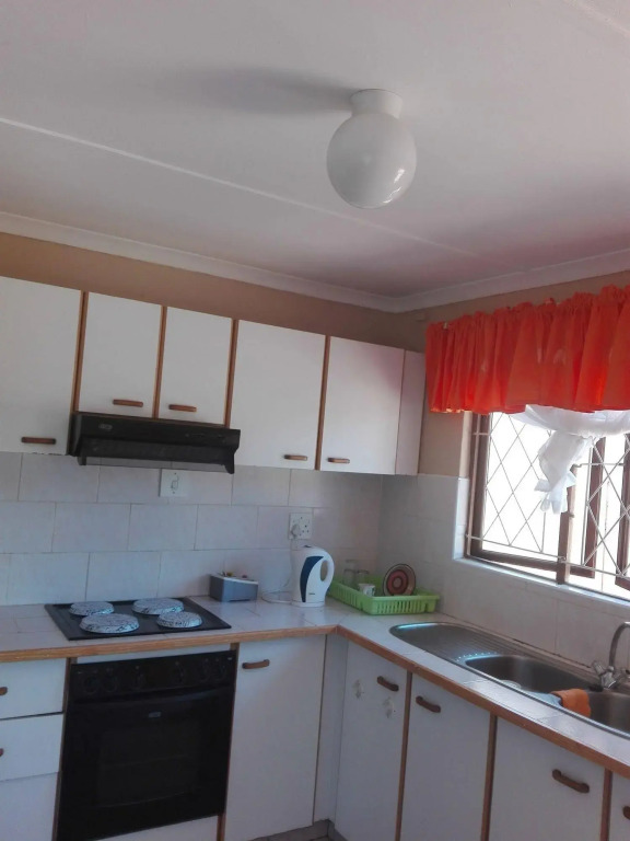 JoThams Bed & Breakfast or Self-catering