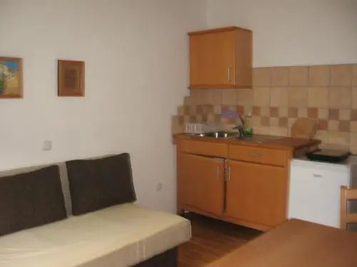 Rooms and Apartment Na poljani